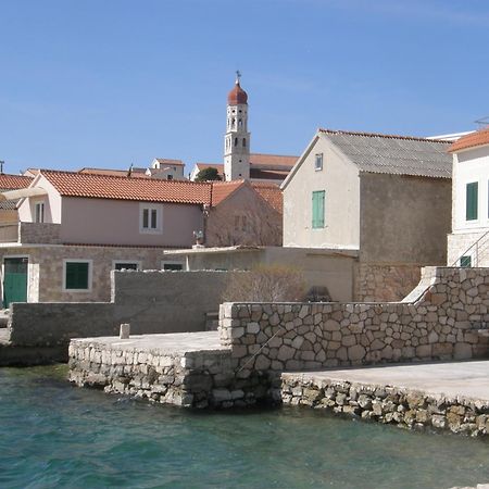 Zal Apartman Betina  Kültér fotó
