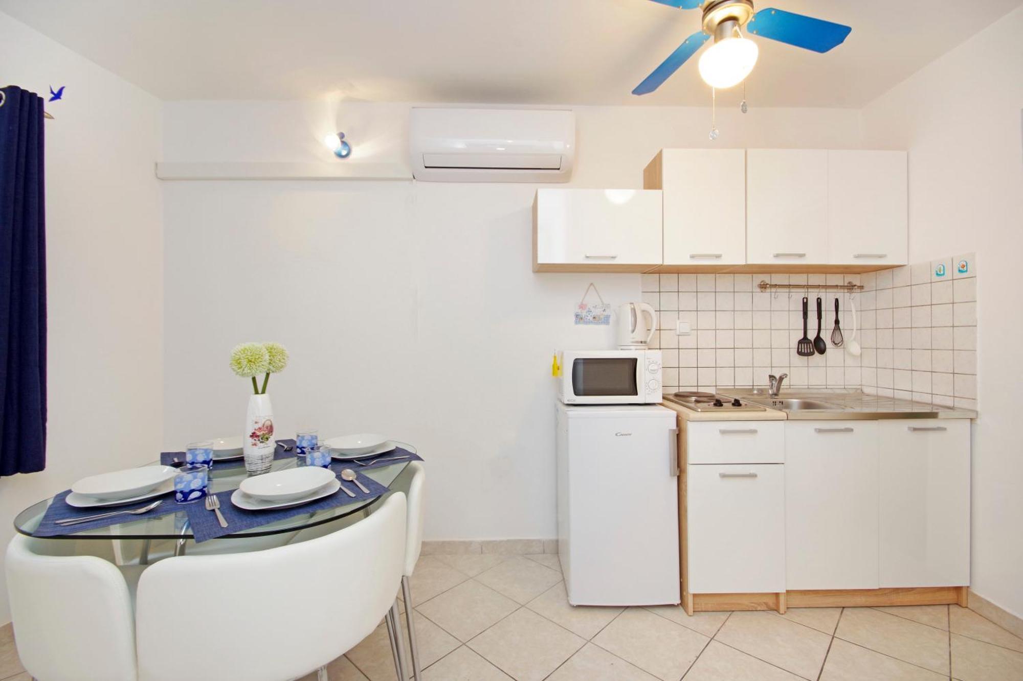 Zal Apartman Betina  Kültér fotó